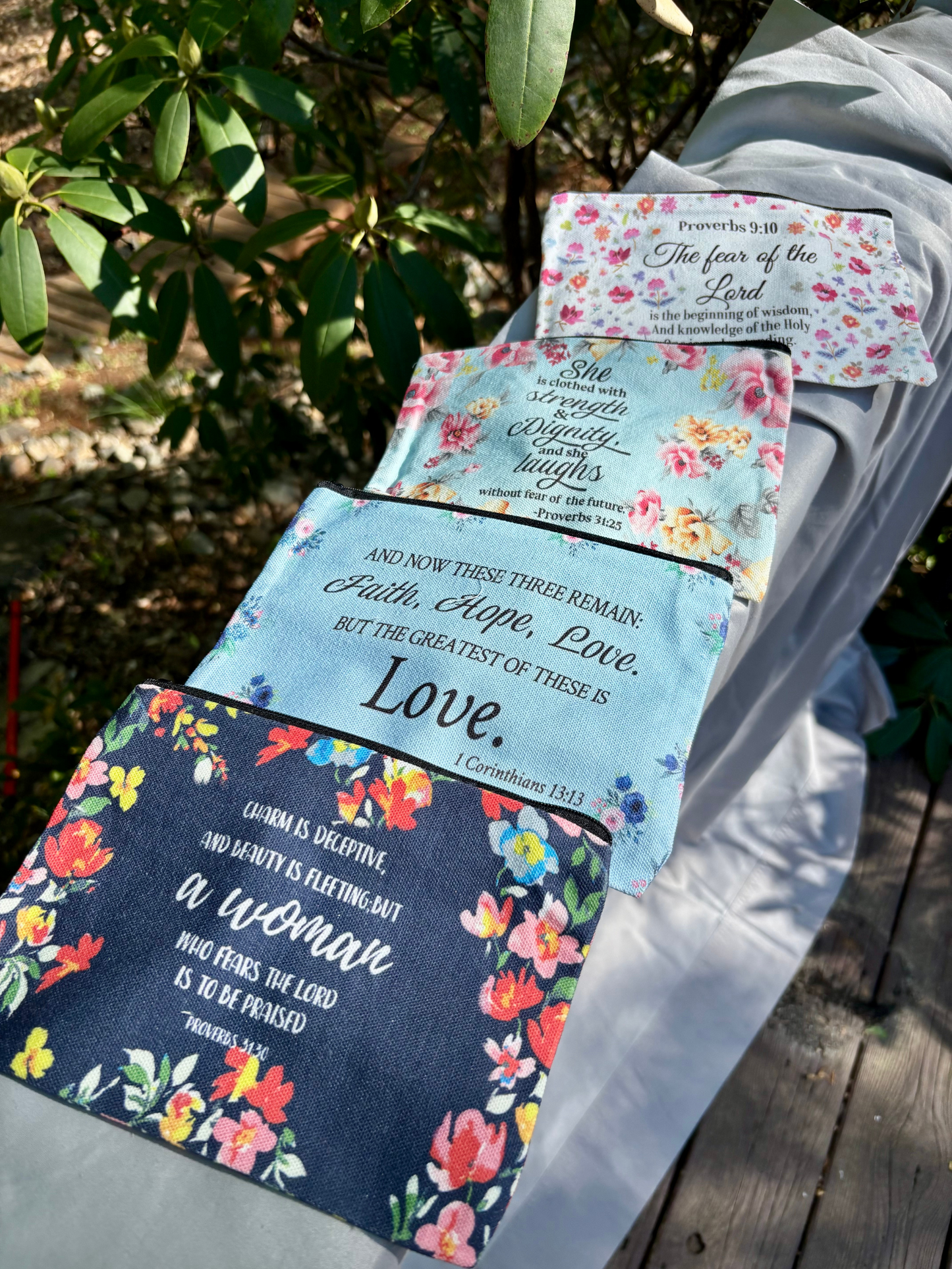Verse Mini Bags